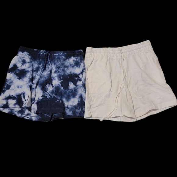 Danskin  women's 2 pack Shorts Size S - Picture 1 of 8